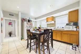 130 Rockland St, New Bedford, MA 02740 - Photo 7
