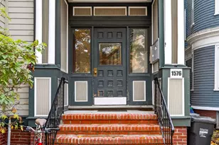 1576 Cambridge St, Cambridge, MA 02138 - Photo 9
