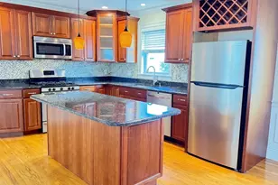 75 Brackett St, Quincy, MA 02169 - Photo 3