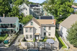 25 Goddard St, Fitchburg, MA 01420 - Photo 1