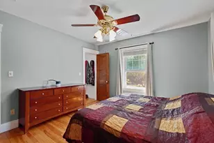 1055 Pleasant, Worcester, MA 01602 - Photo 27