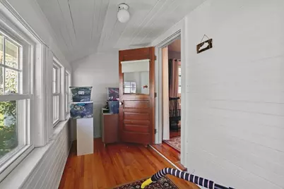 1055 Pleasant, Worcester, MA 01602 - Photo 31