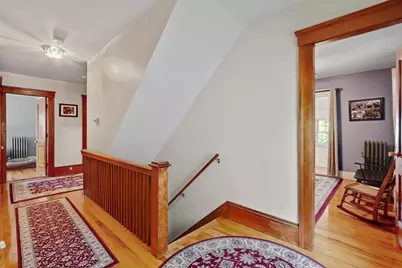 1055 Pleasant, Worcester, MA 01602 - Photo 23