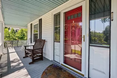 1055 Pleasant, Worcester, MA 01602 - Photo 11