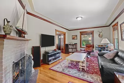 1055 Pleasant, Worcester, MA 01602 - Photo 15