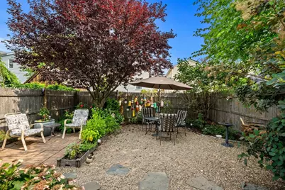 15 Beacon St, Salem, MA 01970 - Photo 33