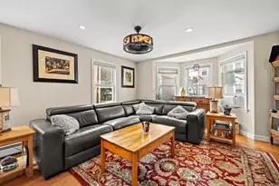 15 Beacon St, Salem, MA 01970 - Photo 9