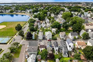 15 Beacon St, Salem, MA 01970 - Photo 3