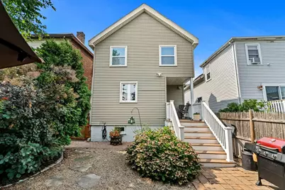 15 Beacon St, Salem, MA 01970 - Photo 31