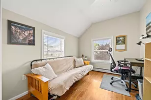 15 Beacon St, Salem, MA 01970 - Photo 27