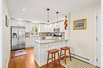 15 Beacon St, Salem, MA 01970 - Photo 11