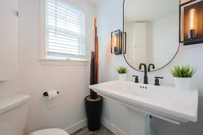 115 Charger St, Revere, MA 02151 - Photo 11