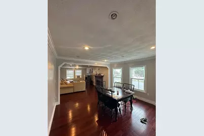 73 Almont St #2, Medford, MA 02155 - Photo 5