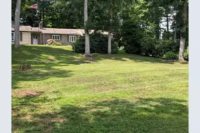 37 Brookside Dr, Wilbraham, MA 01095 - Photo 3