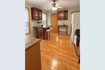 66 Simpson #2, Somerville, MA 02144 - Photo 5