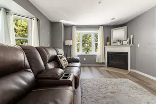 2101 Old Bridge Ln, Bellingham, MA 02019 - Photo 5
