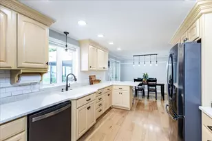 9 Massachusetts Ave, Danvers, MA 01923 - Photo 9