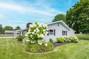 9 Massachusetts Ave, Danvers, MA 01923 - Photo 3