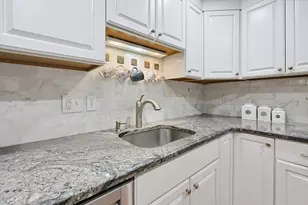 91 Pleasant St, Medfield, MA 02052 - Photo 15