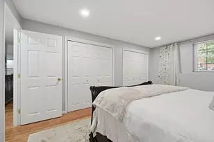 91 Pleasant St, Medfield, MA 02052 - Photo 25