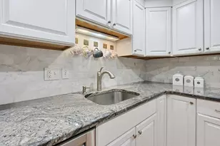 91 Pleasant St, Medfield, MA 02052 - Photo 15