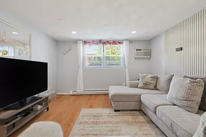 91 Pleasant St #D1, Medfield, MA 02052 - Photo 9