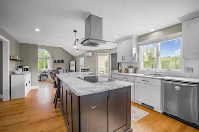 96 Fowler St, Upton, MA 01568 - Photo 15
