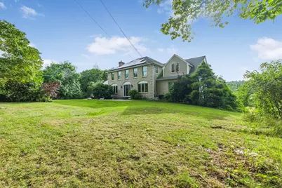 96 Fowler St, Upton, MA 01568 - Photo 3