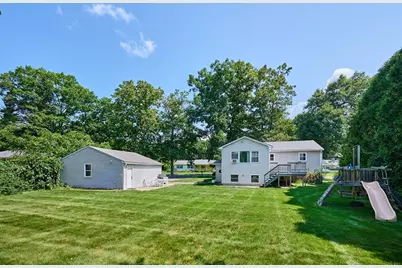 26 Oliver St., Easthampton, MA 01027 - Photo 3