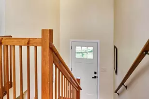 26 Oliver St, Easthampton, MA 01027 - Photo 5