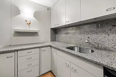 180 Beacon #15B, Boston, MA 02116 - Photo 9