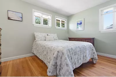 24 Upper Joclyn Ave, Framingham, MA 01701 - Photo 9