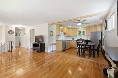 24 Upper Joclyn Ave, Framingham, MA 01701 - Photo 5