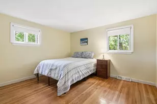 24 Upper Joclyn Ave, Framingham, MA 01701 - Photo 11