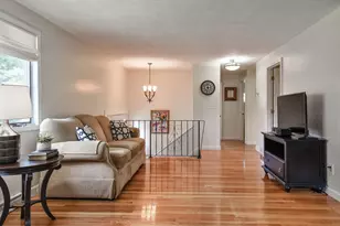 24 Upper Joclyn Ave, Framingham, MA 01701 - Photo 3