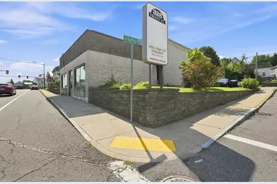 328 Front St, Chicopee, MA 01013 - Photo 3