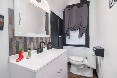 681 Providence St, West Warwick, RI 02893 - Photo 13