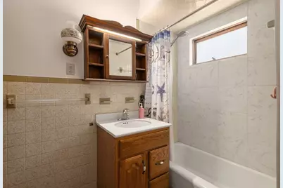 31 Everett Ave, Somerville, MA 02145 - Photo 11