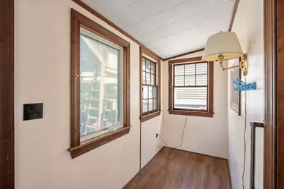 31 Everett Ave, Somerville, MA 02145 - Photo 15