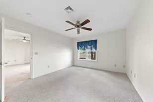 1068 Victoria St, New Bedford, MA 02745 - Photo 13
