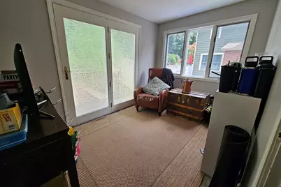 25 Essex St, Medford, MA 02155 - Photo 11