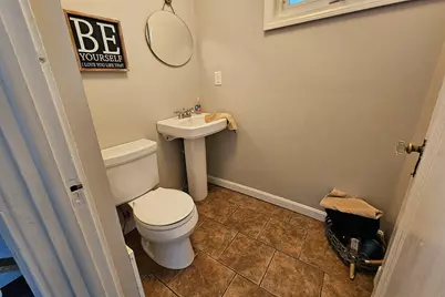 25 Essex St, Medford, MA 02155 - Photo 13
