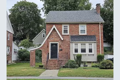 25 Essex St, Medford, MA 02155 - Photo 27