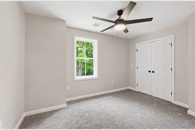 71 Pine St #B, Warren, MA 01083 - Photo 15