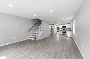 71 Pine St, Warren, MA 01083 - Photo 7