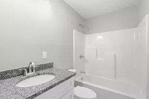 71 Pine St, Warren, MA 01083 - Photo 11