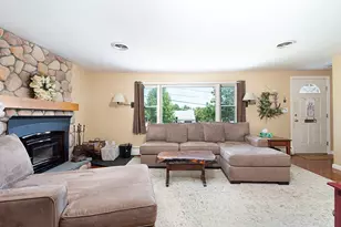 23 Mary Ann Dr, Worcester, MA 01606 - Photo 9