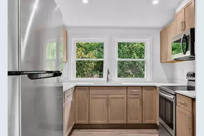391 Cedar Brook Rd #2, Lynn, MA 01904 - Photo 3