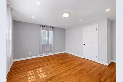 7 Fabens St, Saugus, MA 01906 - Photo 13