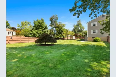 7 Fabens St, Saugus, MA 01906 - Photo 37